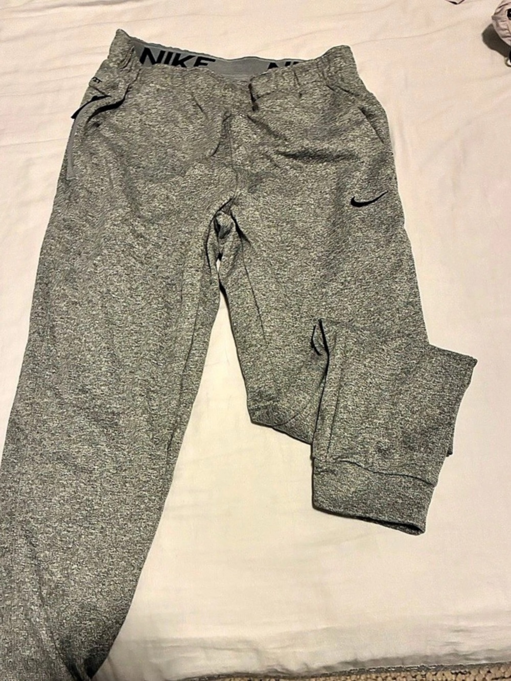 Nike Therma-FIT Tapered Training Pants Men's Gray Joggers Size Medium